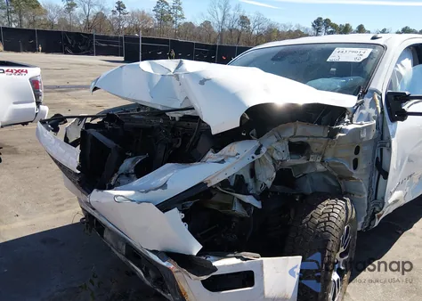 2020 Nissan Titan Sv 4X4 z USA, uszkodzony, nr VIN 1N6AA1ED6LN503507